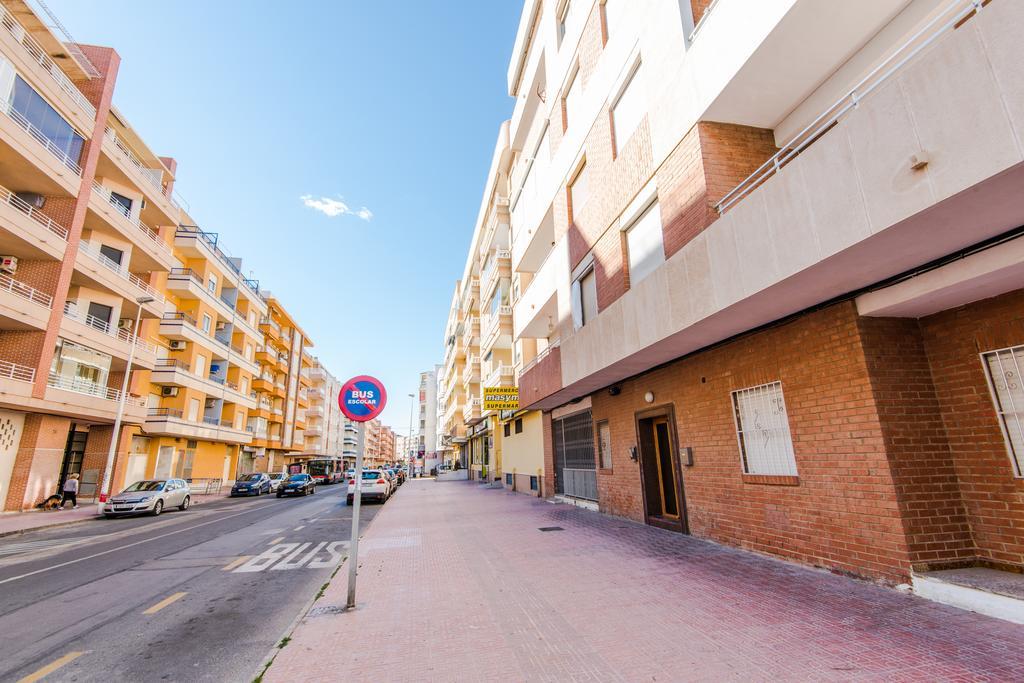 Casas Holiday - Playa Del Cura Torrevieja Bagian luar foto