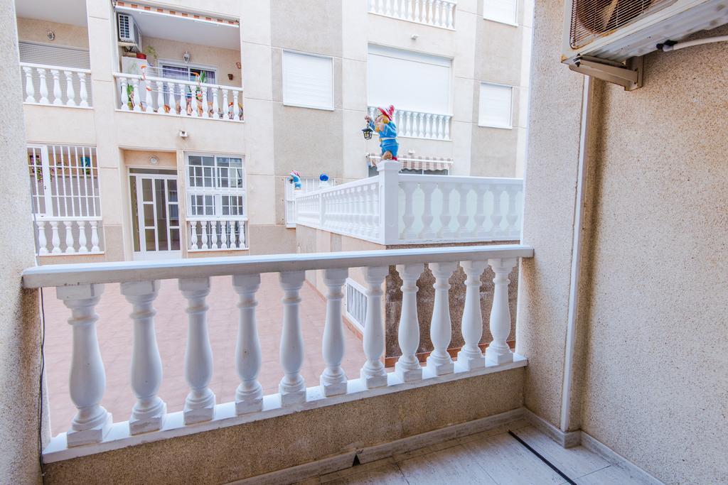 Casas Holiday - Playa Del Cura Torrevieja Bagian luar foto